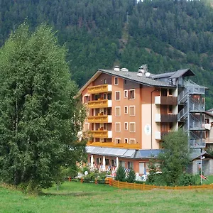 https://hotel-derby-aprica.it-lombardy.com
