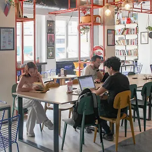 Yellowsquare Hostel Mailand